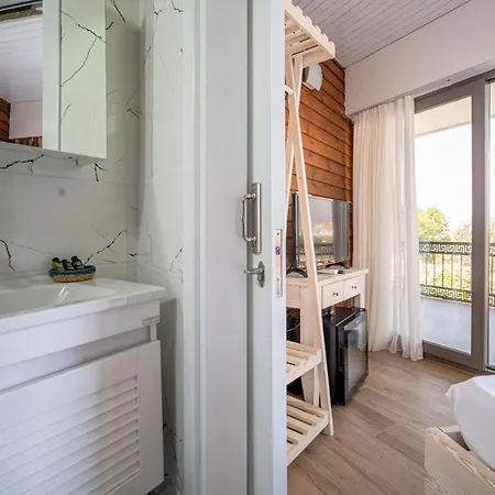 Hotel Lunas *