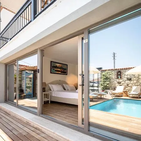 Hotel Lunas