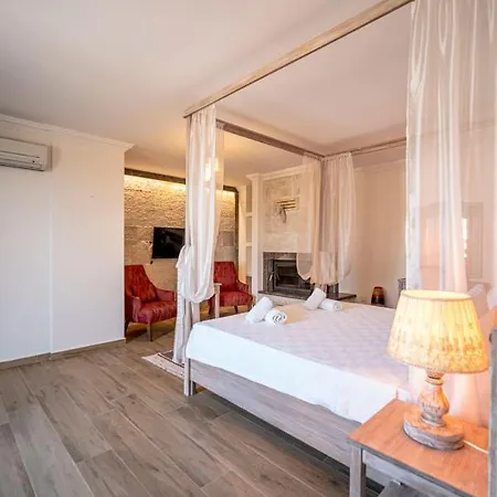 Hotel Lunas