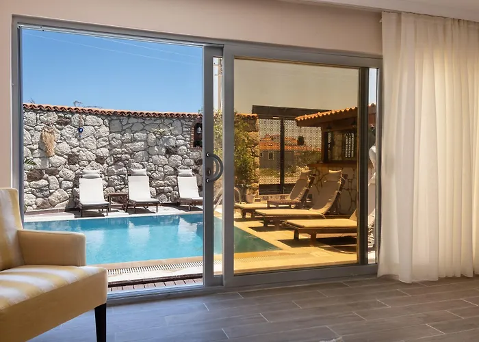 ホテル Lunas アラカティ