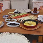 Lunas Hotel Alaçatı