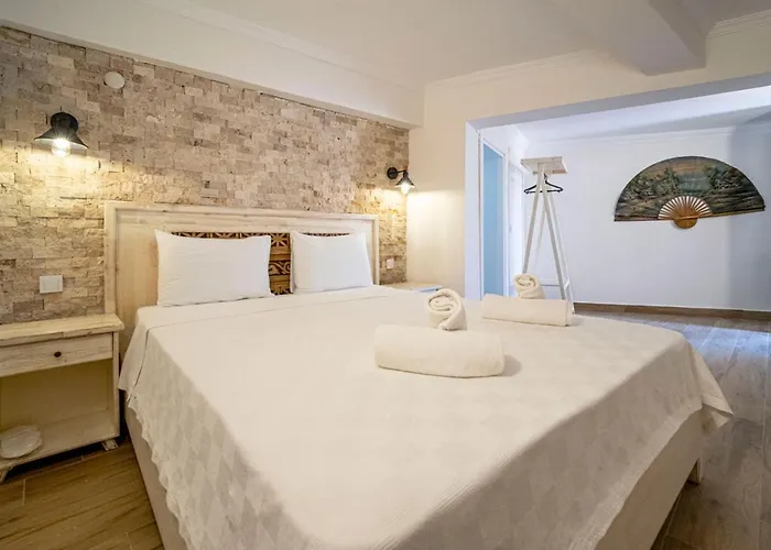 Lunas Hotel Alaçatı